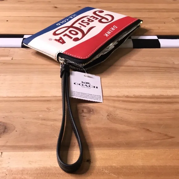 Coach x Pepsi Collab Retro Vintage Glittering Pepsi Cola Zipper Wristlet Pouch - Picture 13 of 16